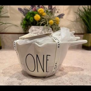 Rae Dunn Set of 4 Measuring Cups